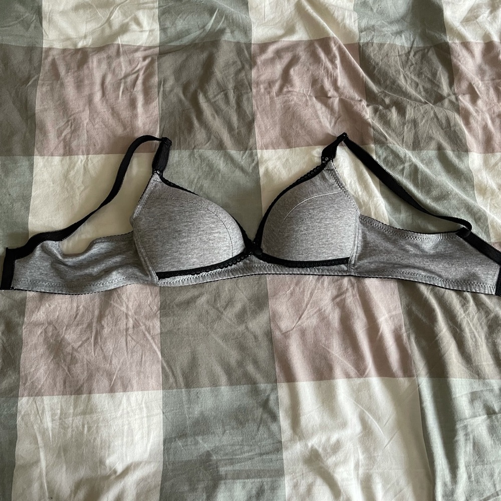 Unbranded nursing bra